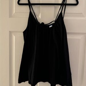 🌼(3/$15)Black strappy Old Navy Tank XL
